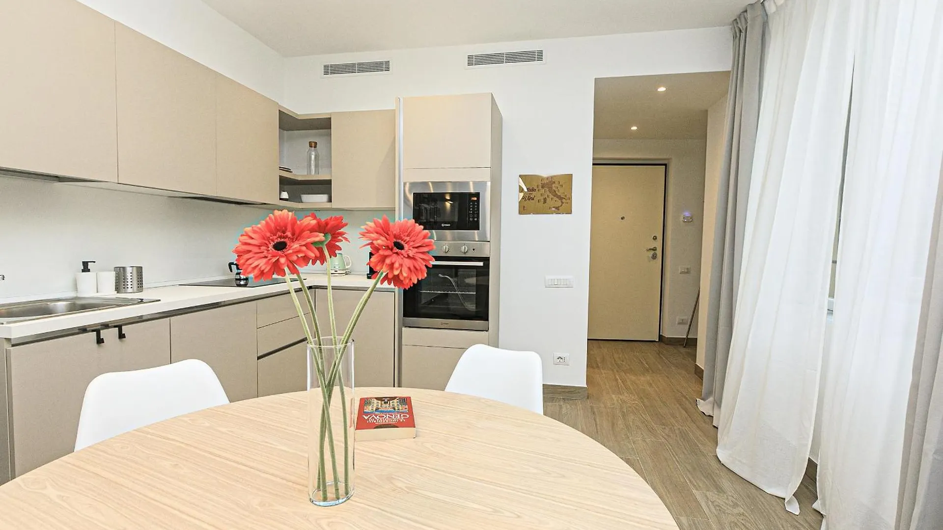Real Italian Estate - Genoa Memories Apartment